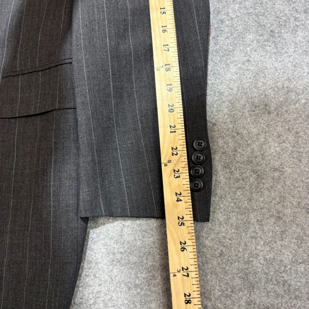 Polo Ralph Lauren Mens Pinstripe Blazer Gray Two Button Sport Coat Suit Jacket